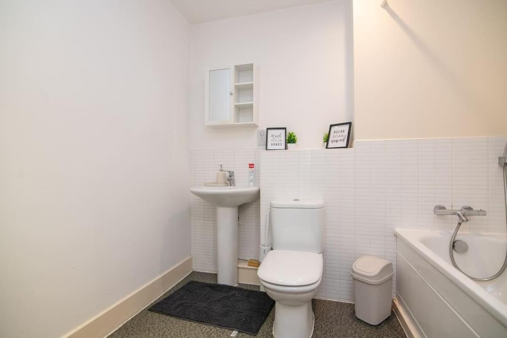 Casa Grey Home Away From Home Бирмингам Екстериор снимка