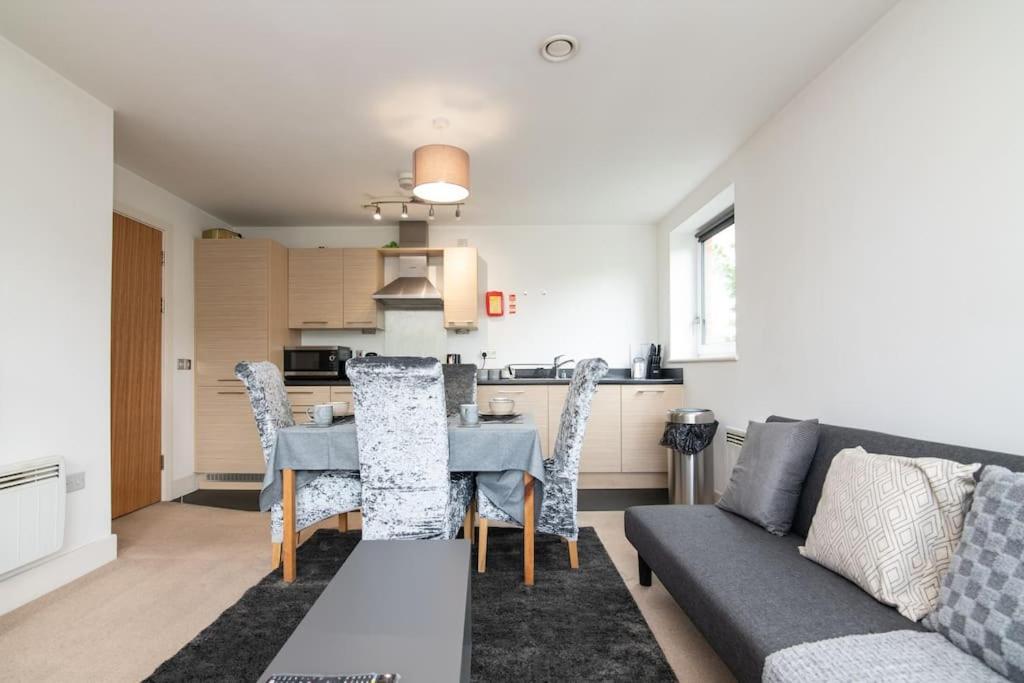 Casa Grey Home Away From Home Бирмингам Екстериор снимка